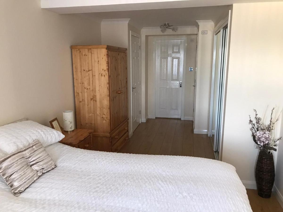 Beautiful 3-bed In * Gourock